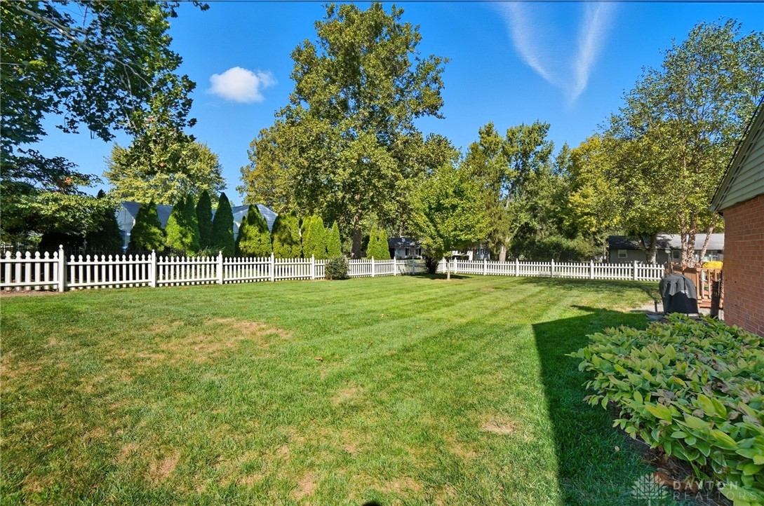 Washington Twp, Ohio 45459, United States, 3 Bedrooms Bedrooms, ,2 BathroomsBathrooms,Residential,Active,220982