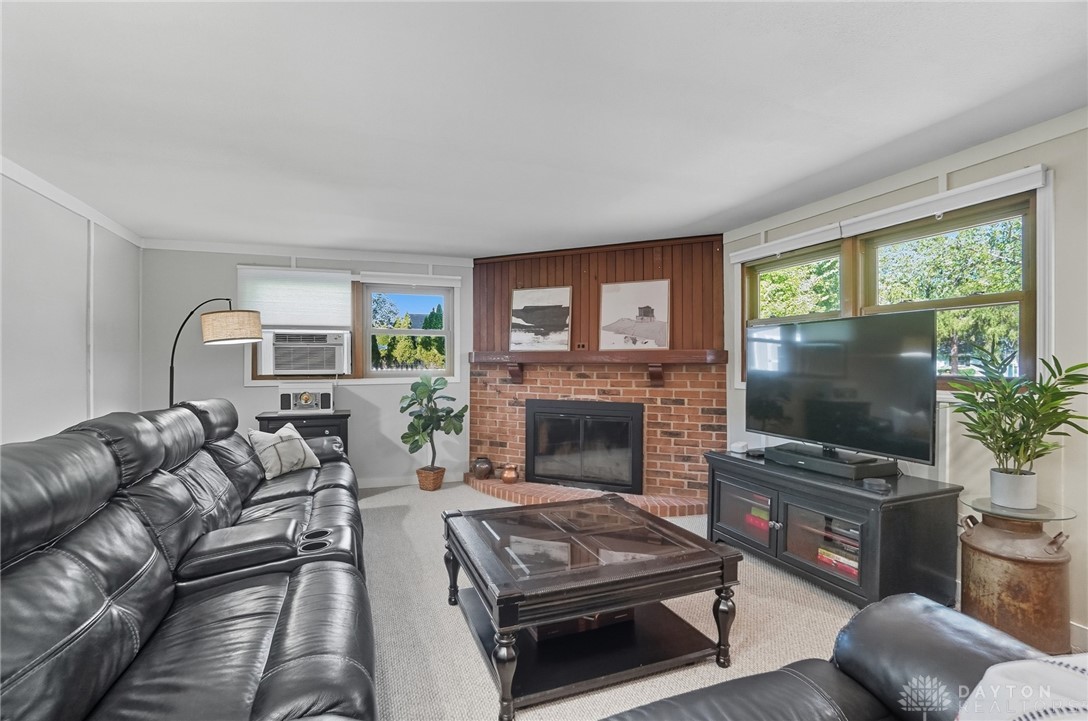 Washington Twp, Ohio 45459, United States, 3 Bedrooms Bedrooms, ,2 BathroomsBathrooms,Residential,Active,220982