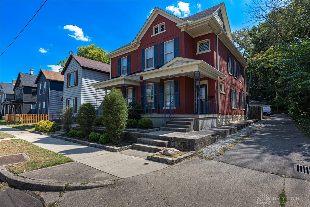 Dayton, Ohio 45410, United States, 6 Bedrooms Bedrooms, ,2 BathroomsBathrooms,Residential,Active,212167