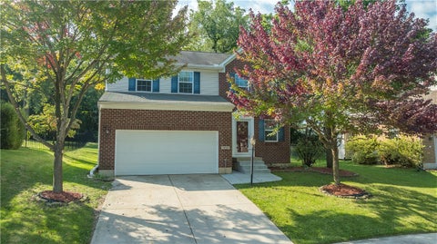 Homes For Sale - 1694 Wimbledon Drive<br/> Fairborn, OH 45324