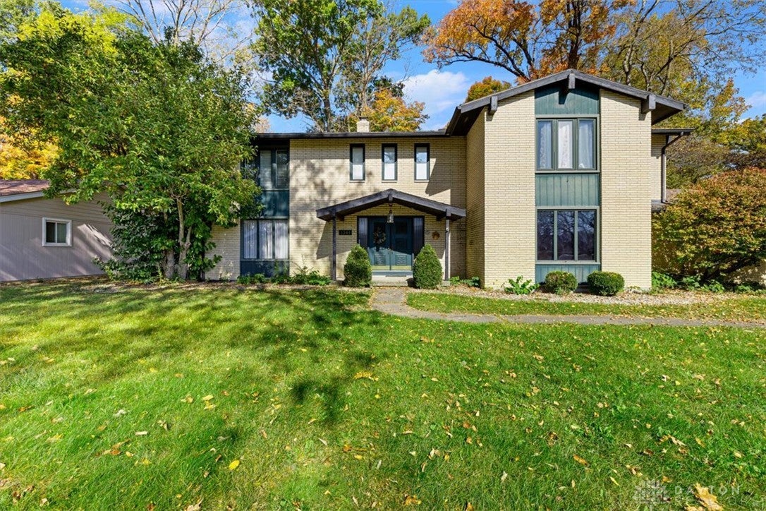 1341 Stratford Drive