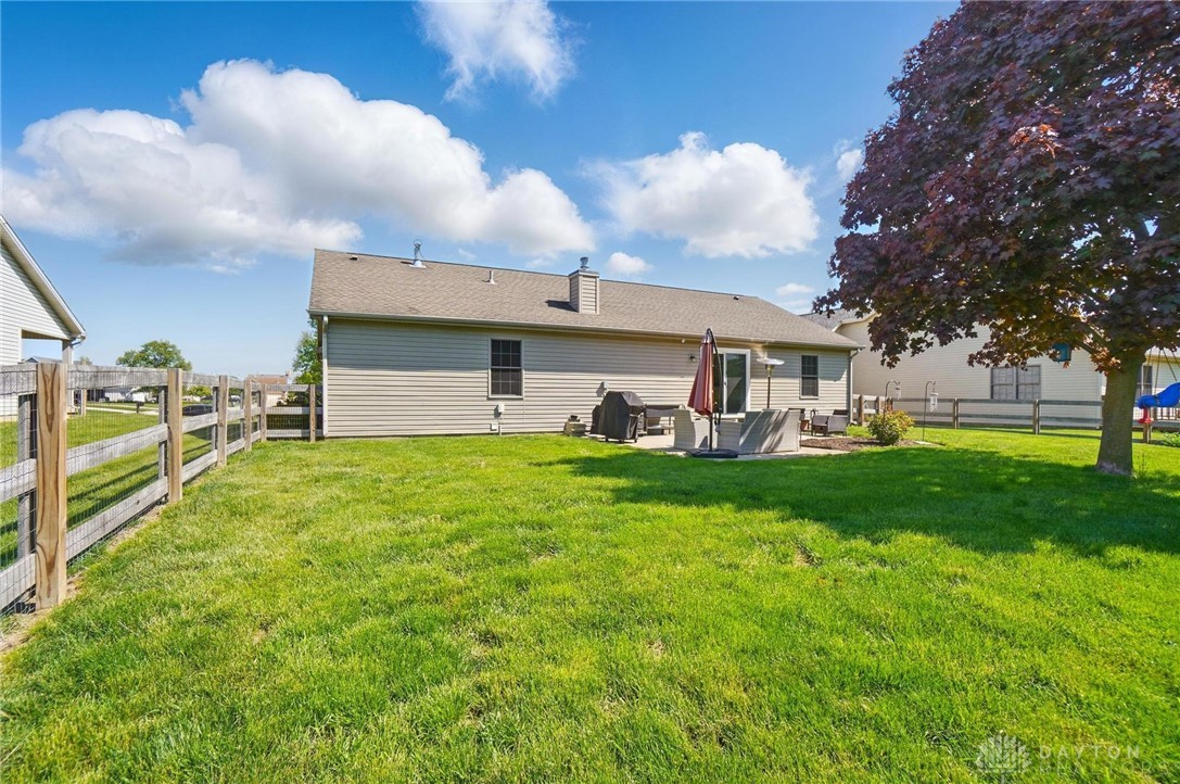 2610 New Castle Drive, Troy, Ohio image 34