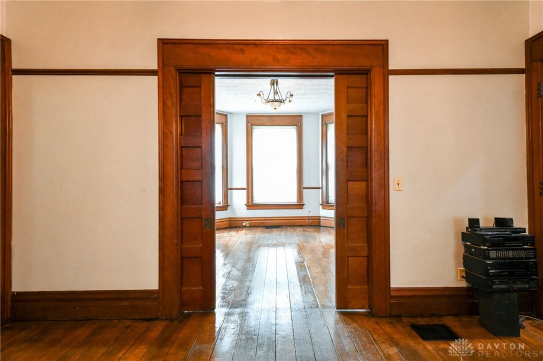 Springfield, Ohio 45504, United States, 4 Bedrooms Bedrooms, ,2 BathroomsBathrooms,Residential,Active,244437