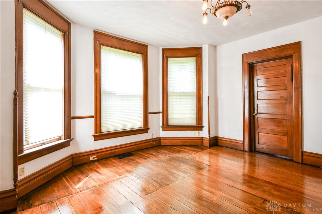 Springfield, Ohio 45504, United States, 4 Bedrooms Bedrooms, ,2 BathroomsBathrooms,Residential,Active,244437