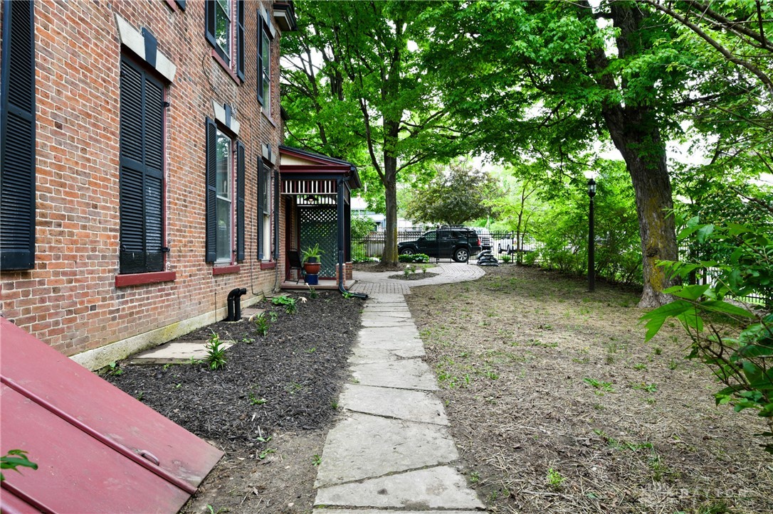 Springfield, Ohio 45504, United States, 4 Bedrooms Bedrooms, ,2 BathroomsBathrooms,Residential,Active,244437