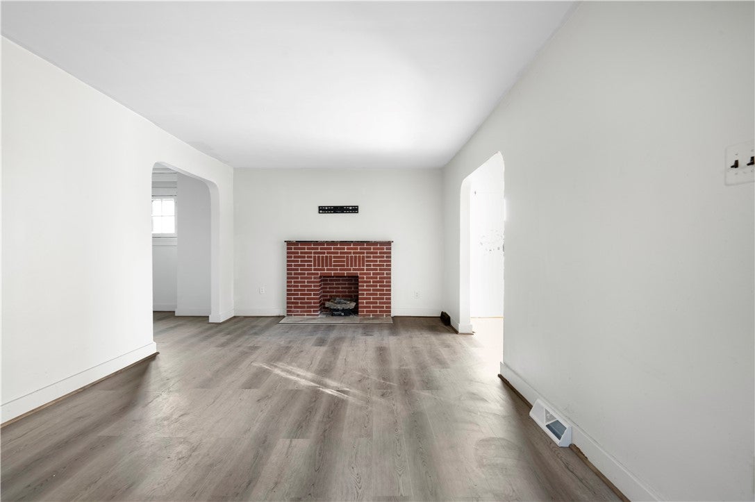 1140 Croyden Drive