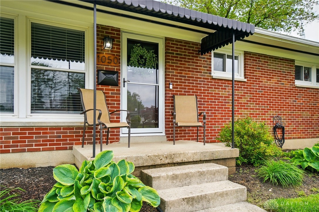 1050 Stanway Avenue, Springfield, Ohio image 6