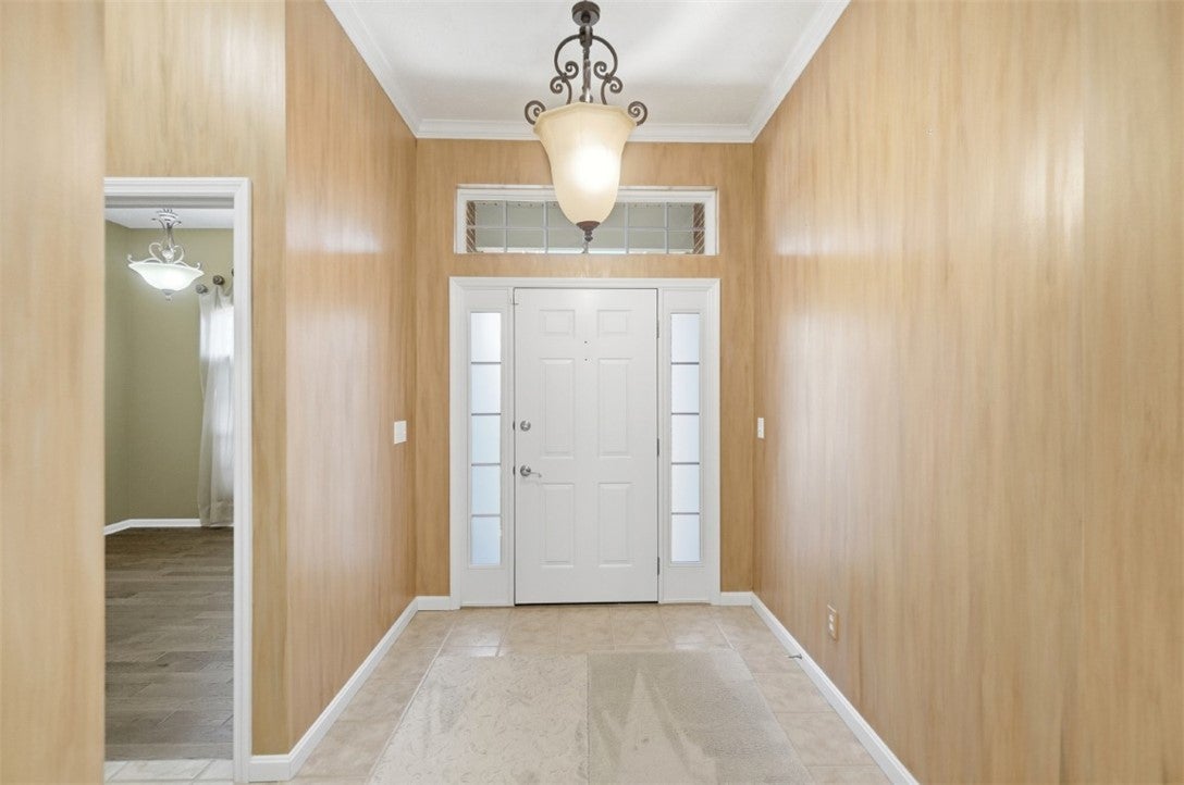 5243 Venetian Way