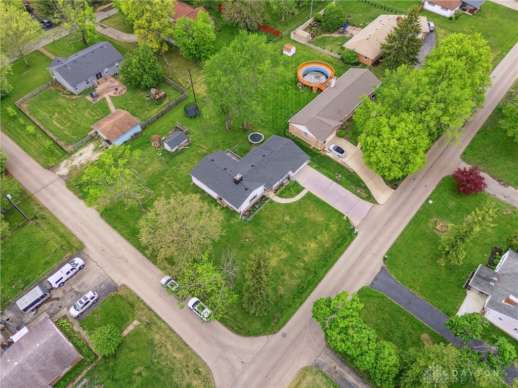1885 Forestdale Avenue, Beavercreek, Ohio image 33