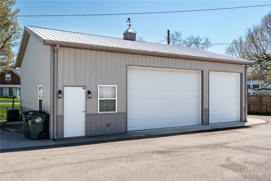120 E Center Street, Farmersville, Ohio image 44