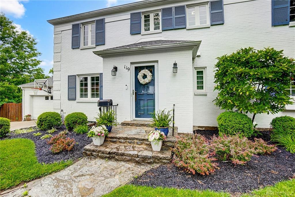 Oakwood, Ohio 45409, United States, 4 Bedrooms Bedrooms, ,4 BathroomsBathrooms,Residential,Active,56522