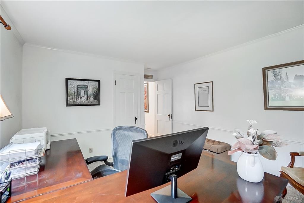 Oakwood, Ohio 45409, United States, 4 Bedrooms Bedrooms, ,4 BathroomsBathrooms,Residential,Active,56522