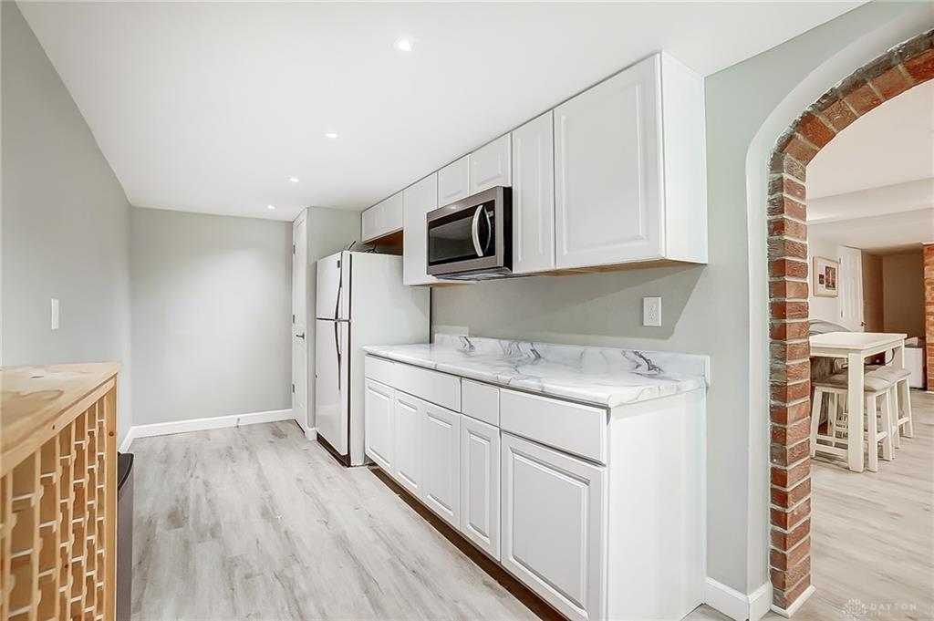 Oakwood, Ohio 45409, United States, 4 Bedrooms Bedrooms, ,4 BathroomsBathrooms,Residential,Active,56522