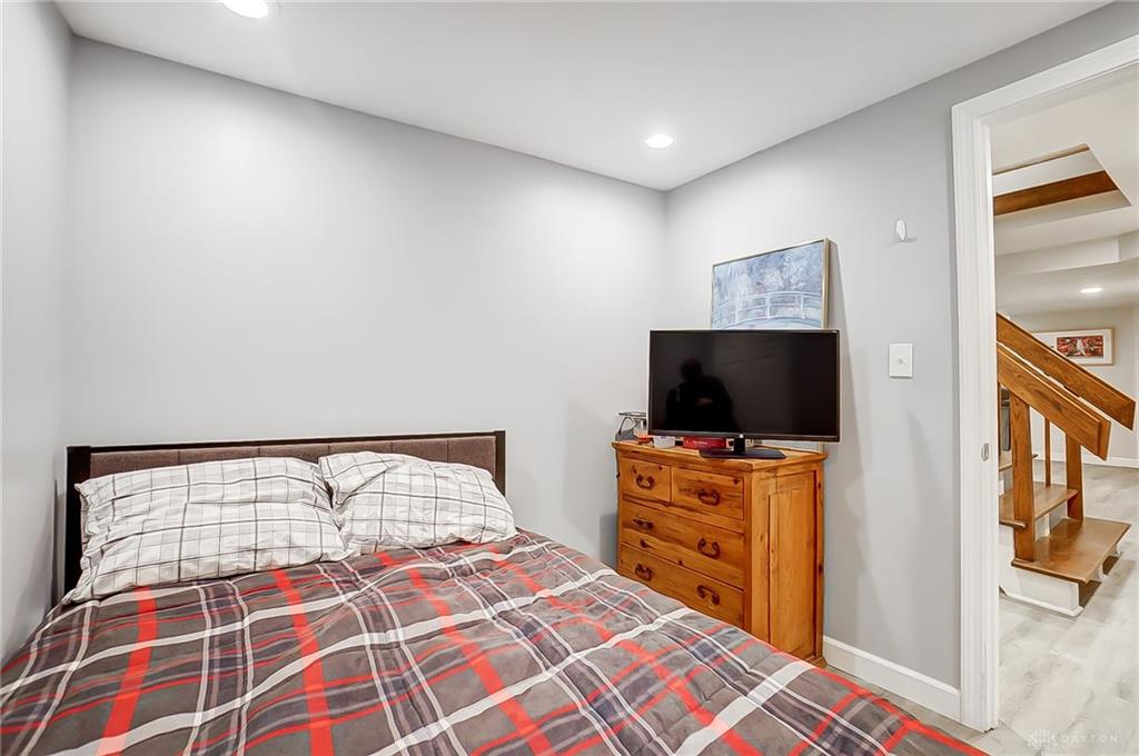 Oakwood, Ohio 45409, United States, 4 Bedrooms Bedrooms, ,4 BathroomsBathrooms,Residential,Active,56522