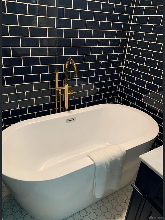 Oakwood, Ohio 45409, United States, 4 Bedrooms Bedrooms, ,4 BathroomsBathrooms,Residential,Active,56522