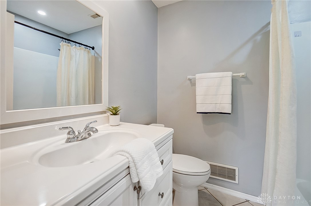 1818 Stansberry Road, Beavercreek, Ohio image 30