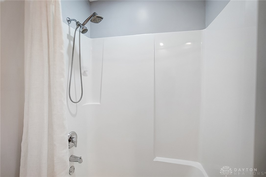 1818 Stansberry Road, Beavercreek, Ohio image 31