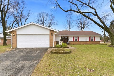 Photo of 3800 Leatherwood Place, Dayton, OH 45424 (MLS # 953562)