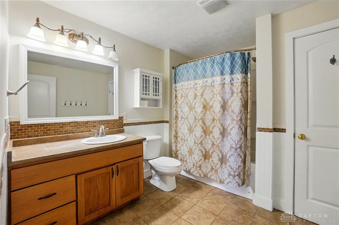 965 Kercher Street, Miamisburg, Ohio image 14