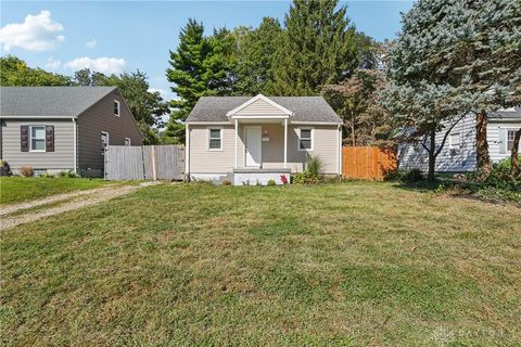 Photo of 1513 Horlacher Avenue, Dayton, OH 45420 (MLS # 943303)
