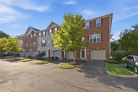 Condo For Sale - 4299 Straight Arrow Road<br/> Greene County, Dayton, OH 45430