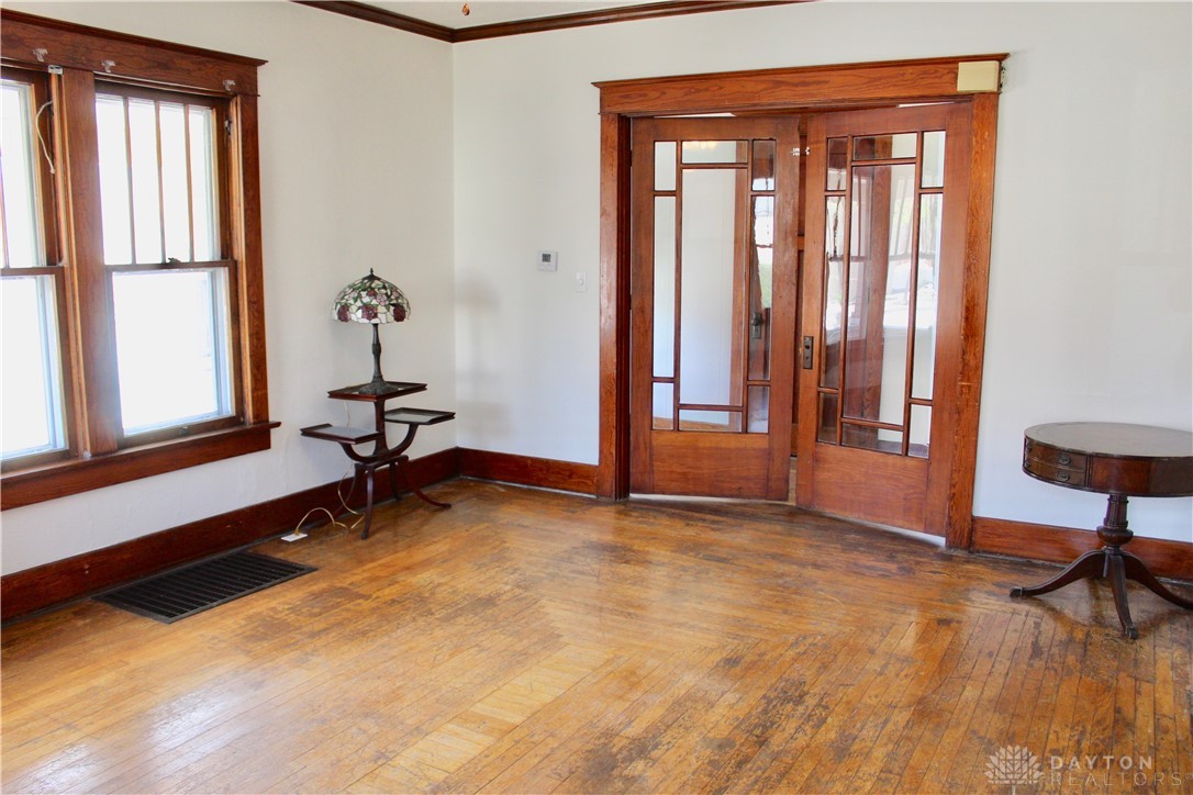 131 S 2nd Street, Miamisburg, Ohio image 3