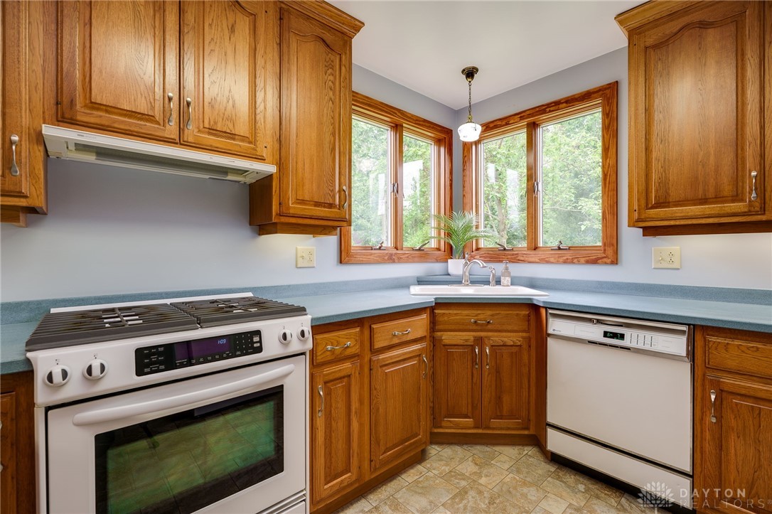 516 Horton Avenue, Tipp City, Ohio image 17