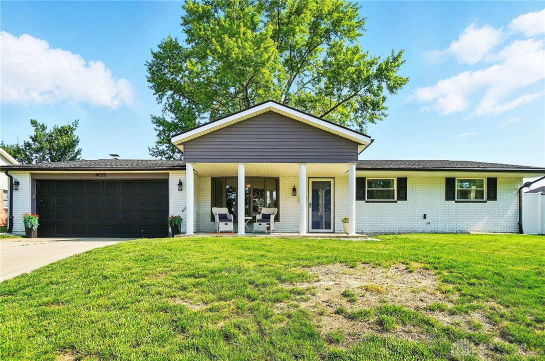 1425 Farnham Road, Troy, Ohio image 1