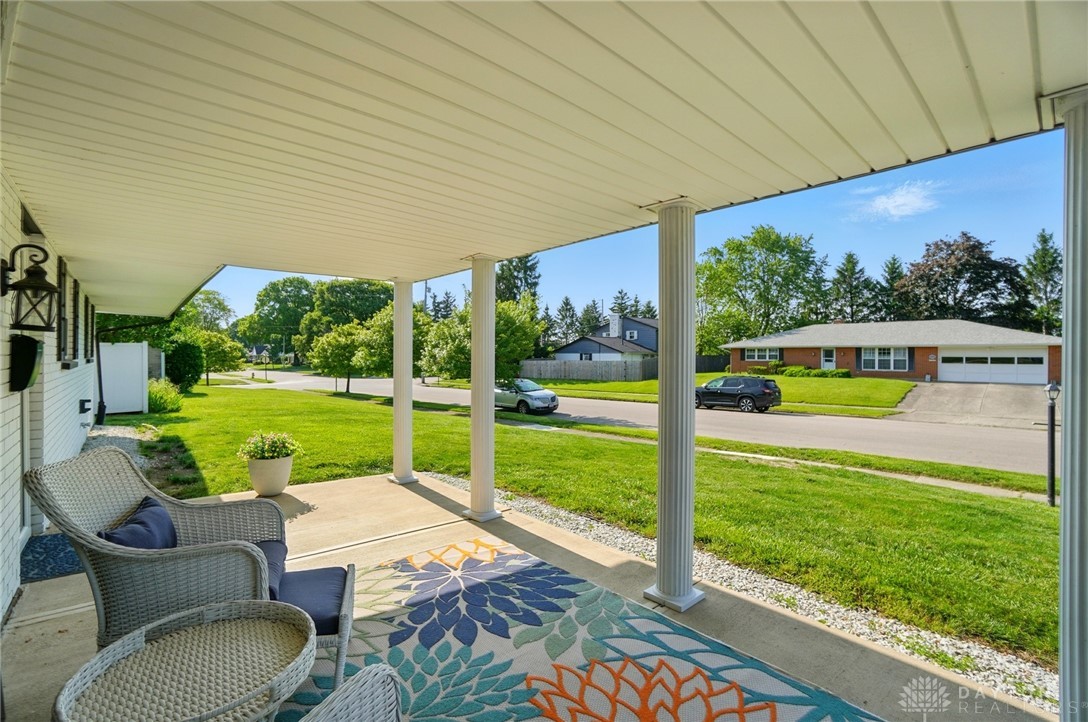 1425 Farnham Road, Troy, Ohio image 5