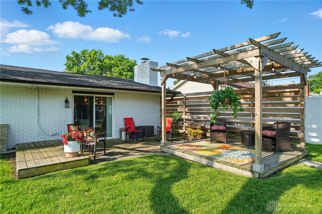 1425 Farnham Road, Troy, Ohio image 39