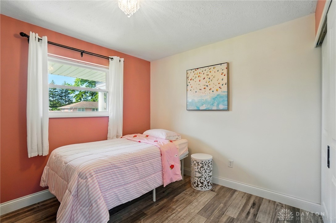 1425 Farnham Road, Troy, Ohio image 32