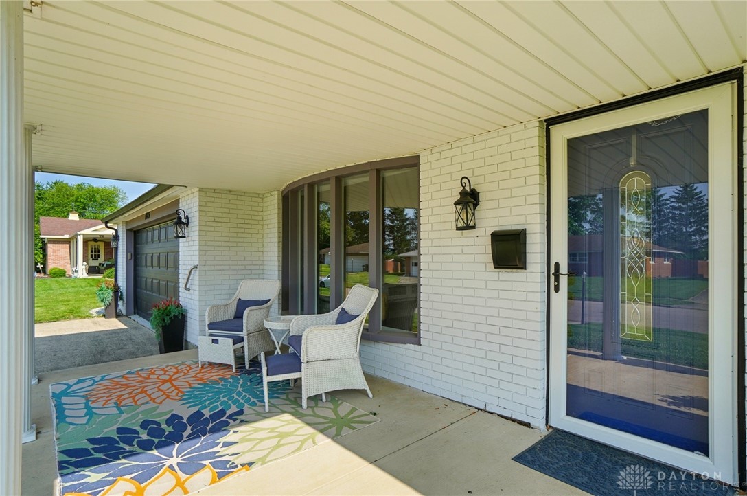 1425 Farnham Road, Troy, Ohio image 4