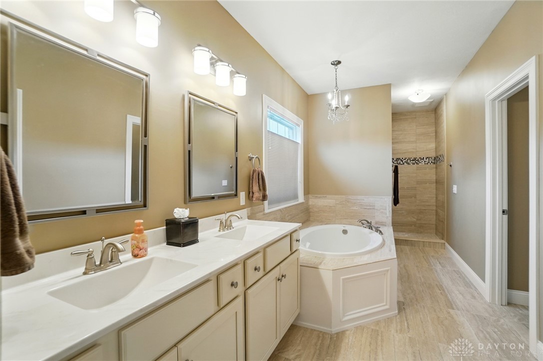 2037 Lariat Court, Dayton, Ohio image 43