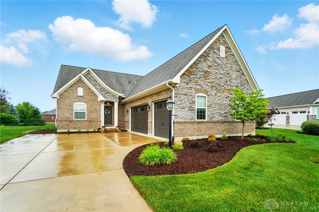 2037 Lariat Court, Dayton, Ohio image 1