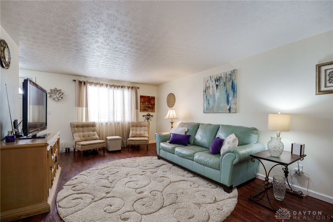 1644 Villa South Drive, Dayton, Ohio image 6