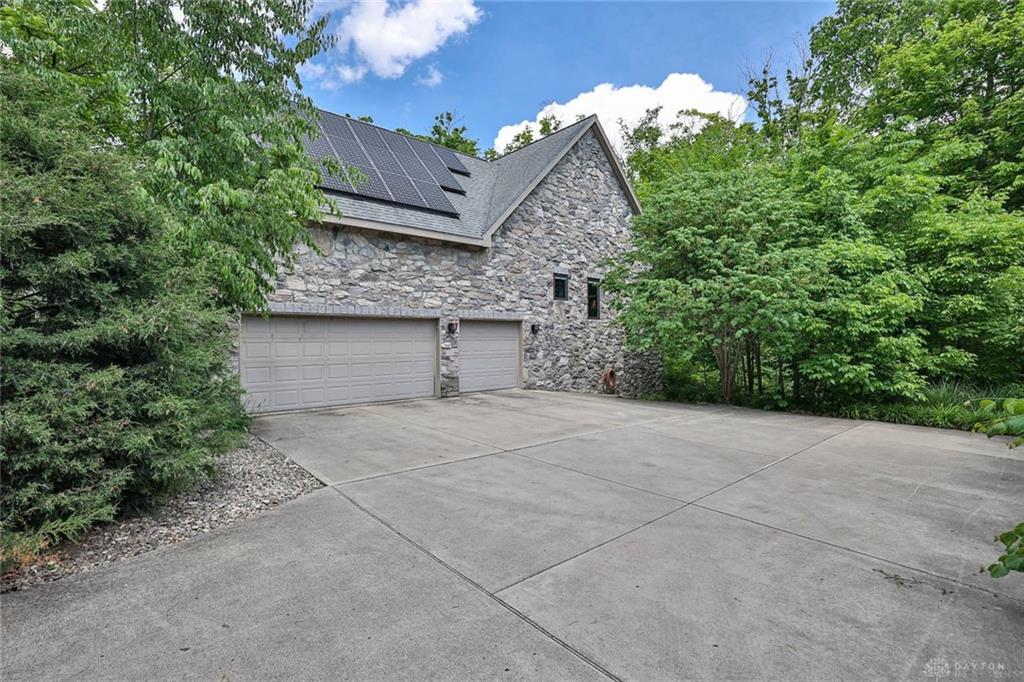 Vandalia, Ohio 45377, United States, 3 Bedrooms Bedrooms, ,5 BathroomsBathrooms,Residential,Active,57514