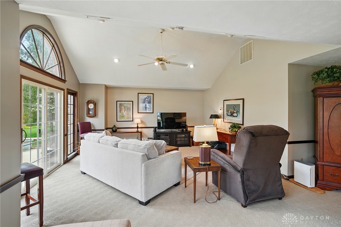 7657 Winding Way North, Tipp City, Ohio image 25