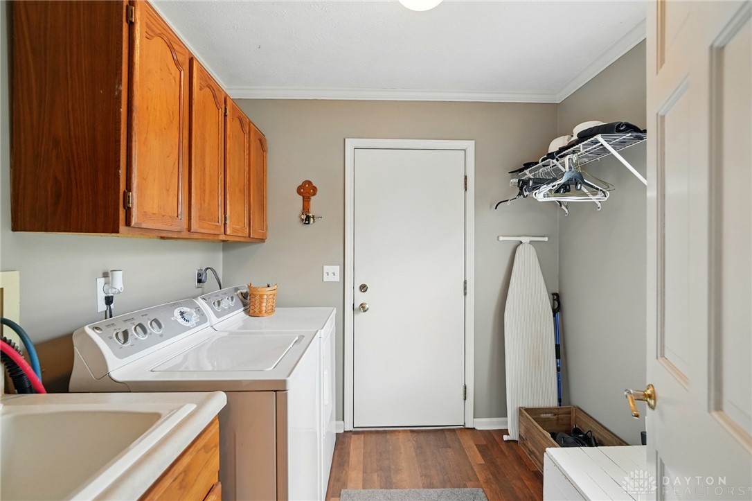 7657 Winding Way North, Tipp City, Ohio image 37