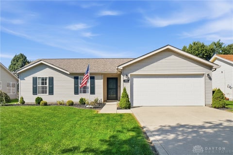 Photo of 105 Kentucky Avenue, Wilmington, OH 45177 (MLS # 970080)