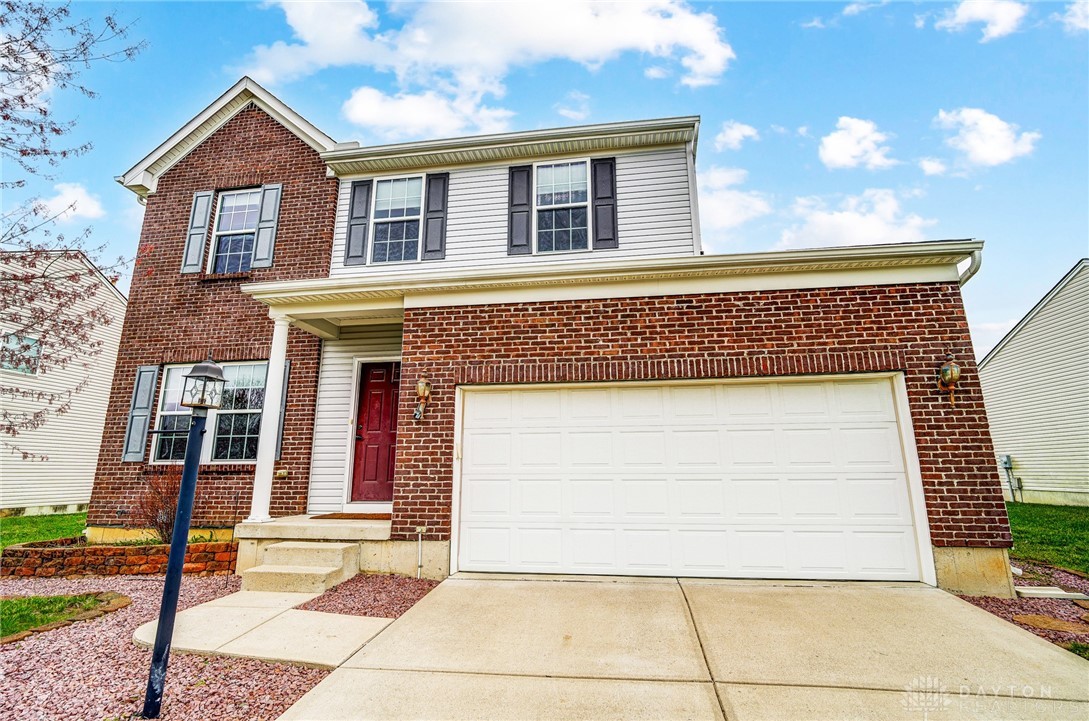 712 Chapelgate Drive, Fairborn, Ohio image 3