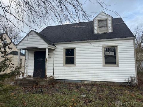 Photo of 4647 Greenwich Village Avenue, Dayton, OH 45406 (MLS # 950413)