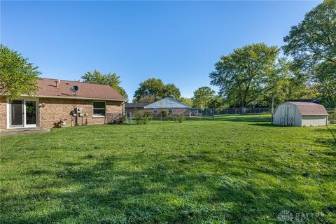 Tiny photo for 8282 Briar Ridge Court, Dayton, OH 45424 (MLS # 946088)