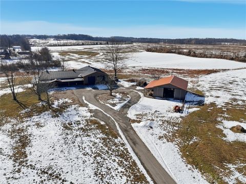 Photo of 5519 State Route 124, Hillsboro, OH 45133 (MLS # 952159)