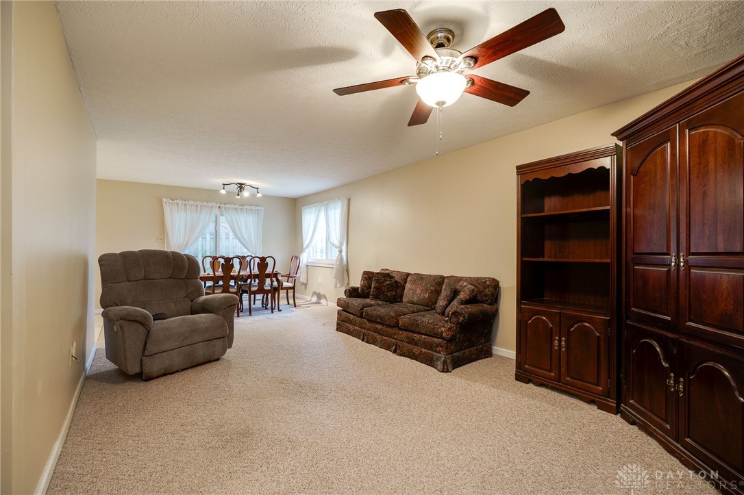 125 W Market Street, Springboro, Ohio image 15