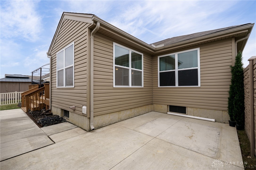 5049 Dayflower Drive, Tipp City, Ohio image 41
