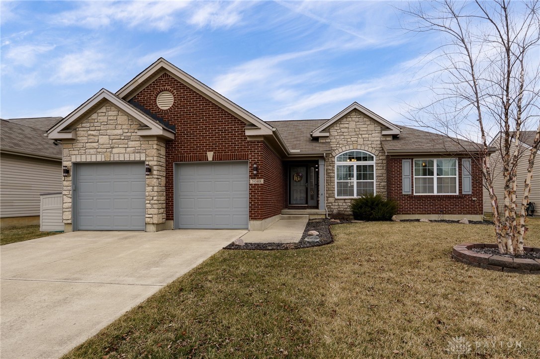 5049 Dayflower Drive, Tipp City, Ohio image 1