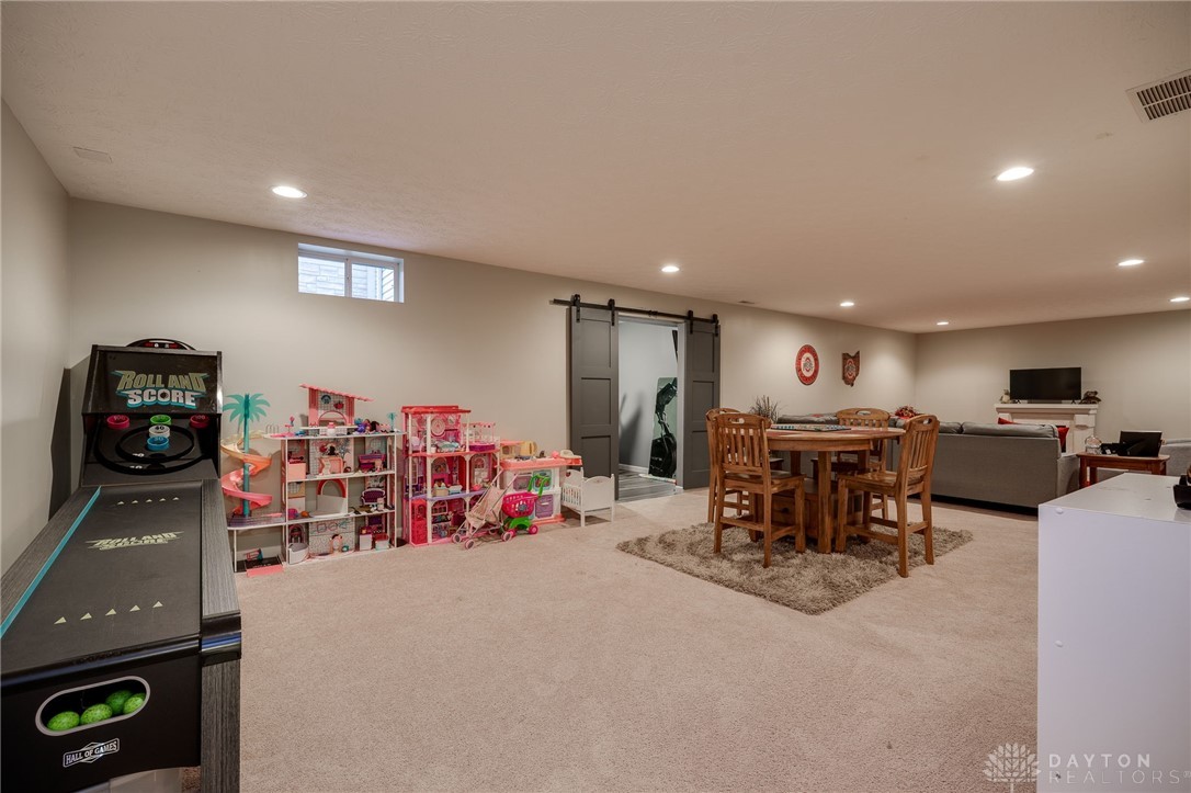 5049 Dayflower Drive, Tipp City, Ohio image 29