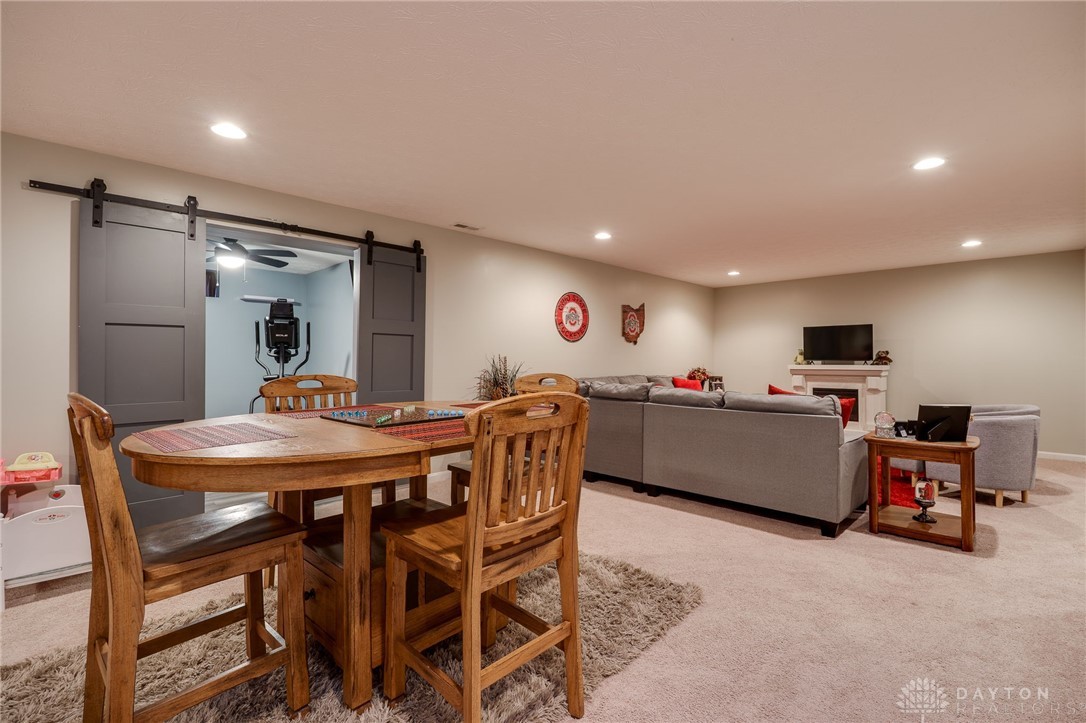 5049 Dayflower Drive, Tipp City, Ohio image 31