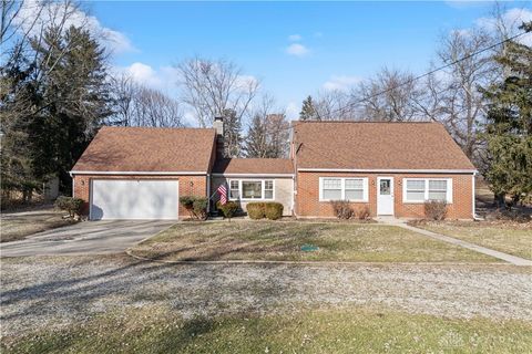 Photo of 3799 Old Salem Road, Dayton, OH 45415 (MLS # 949857)