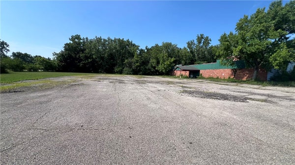 7415 PLEASANT PLAIN RD, CLAYTON, OH 45315 - Image 940bc46d36dfbe9a6e9a043b03bf4965/392489433